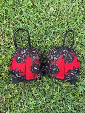 Victoria's Secret Red and Black Lace Push-Up Bra